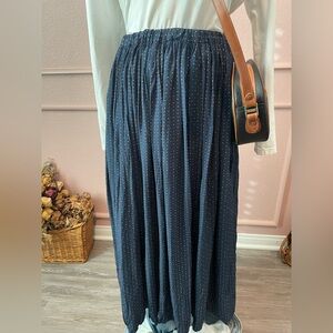 VNTG Jones New York Navy Blue Polka Dot Skirt